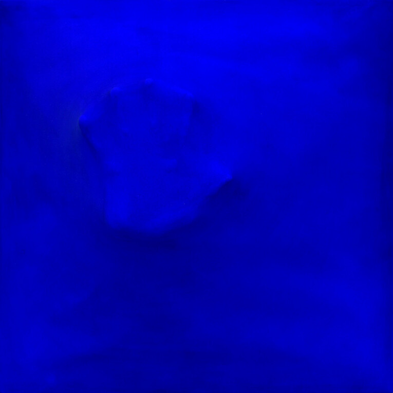 Angelika Radeva Da dokosnesh Iv Klain 50x50x20 smt 1w